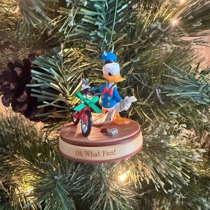 Hallmark Keepsake Ornament titled “Oh What Fun